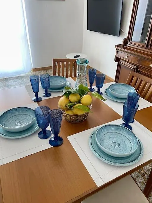 Family & Friends - Sarzana Apartment